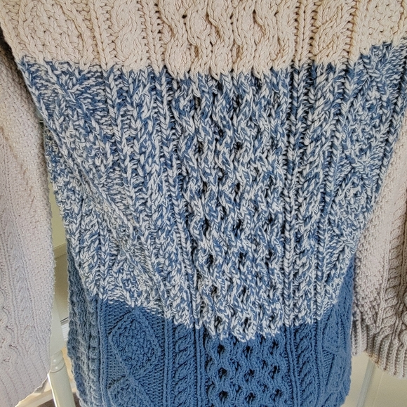 L.L. Bean "Signature" Fishermans Sweater - Picture 12 of 12